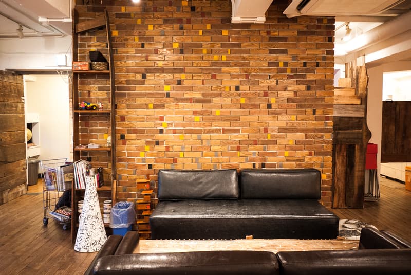 Hypebeast Spaces: 造訪日本攝影師米原康正的工作室