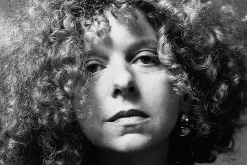 Interview Magazine 專訪女性藝術家 Barbara Kruger