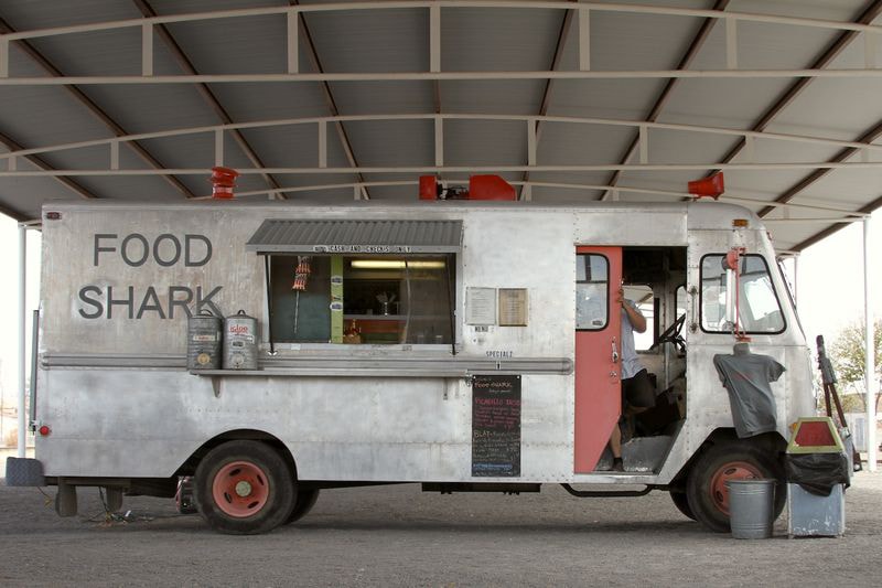 Jake Davis 到訪德州小鎮 Marfa