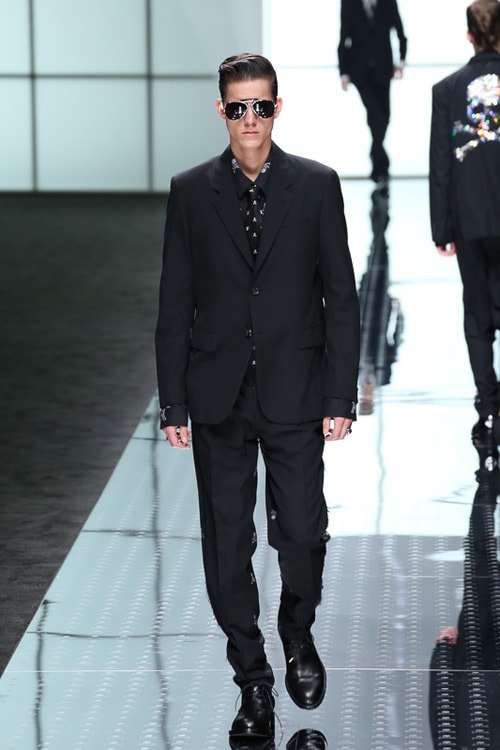 mastermind JAPAN 於東京時裝週 Tokyo Fashion Week 打造春夏季謝幕時裝秀