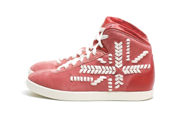 PUMA by Alexander McQueen “Medius” 鞋款