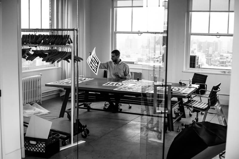 Saturdays Surf NYC x Curtis Kulig 聯名 “LOVE ME” 藝術創作