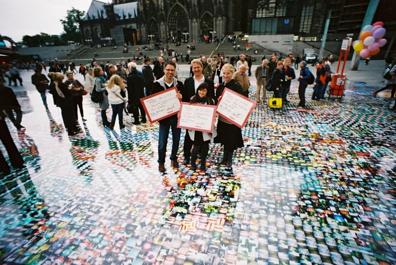 Lomography: Growing Analog Future