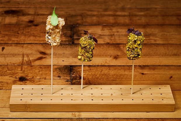 廚師 Misha Sukyas 另類演繹 Stussy 2013 春季系列造型 Lookbook 並分享美食的烹饪過程