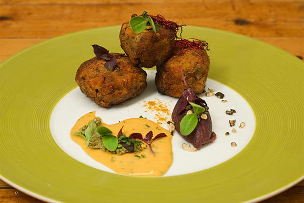 廚師 Misha Sukyas 另類演繹 Stussy 2013 春季系列造型 Lookbook 並分享美食的烹饪過程