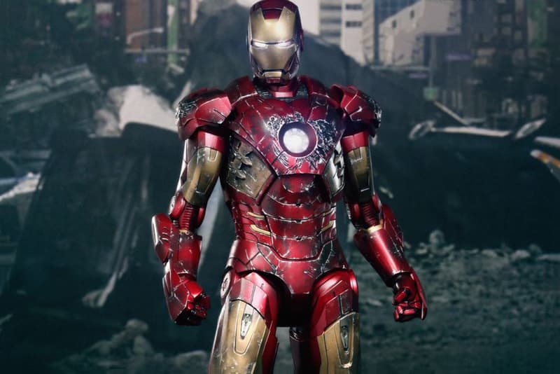 Hot Toys ‘The Avengers’ Iron Man Battle Damaged Mark VII  Mark VII 戰甲戰損版限量珍藏人偶
