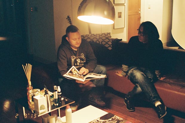 Kim Jones 與藤原浩在 Louis Vuitton 發表會中的神秘會談