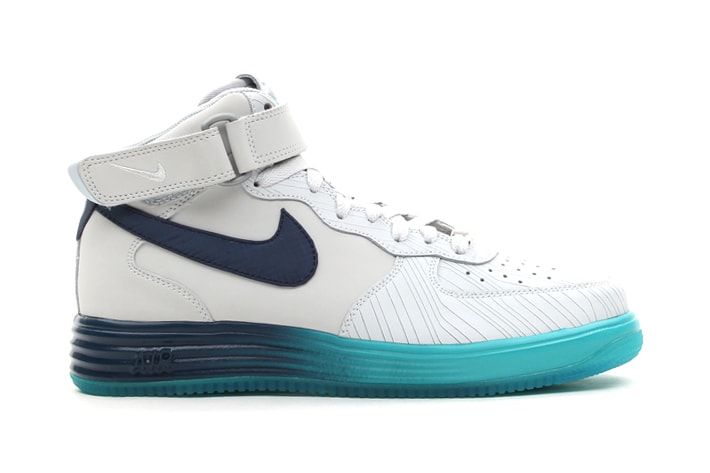 Nike 2013 春季 Lunar Force 1 Mid LTHR Pure Platinum/Squadron Blue 全新鞋款