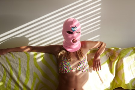 Spring Breakers x Opening Ceremony “4Ever” 聯名系列造型 Lookbook