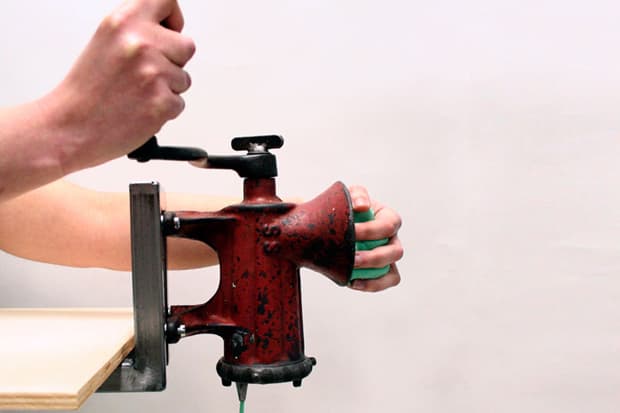 The Piet Zwart Institute 運用創意改造煮食用具