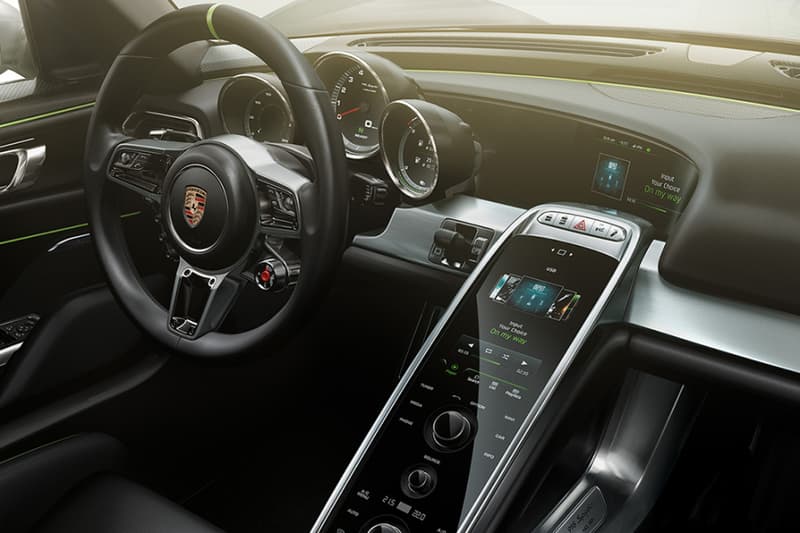 2015 Porsche 918 Spyder Hybrid 概念車款全新實車圖樣正式曝光！