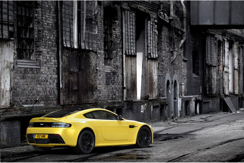 Aston Martin V12 Vantage S 車款