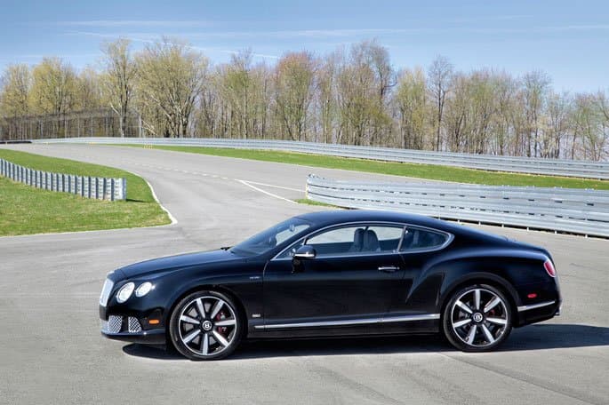 Bentley 慶祝 24 Hours of Le Mans 耐力賽 90 週年打造別注版車款