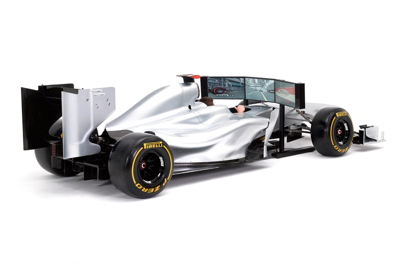Costco UK 販售定價 $115,000 美元的全尺寸 F1 賽車模擬器