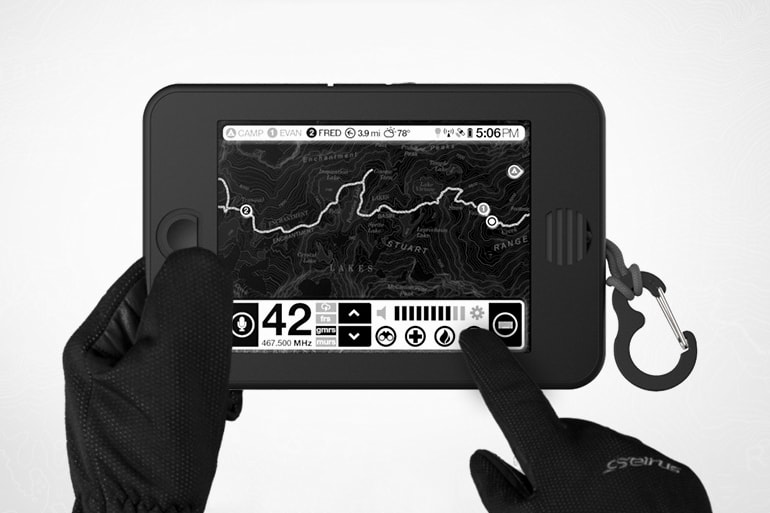 Earl Backcountry Survival Tablet 野外專用平板電腦