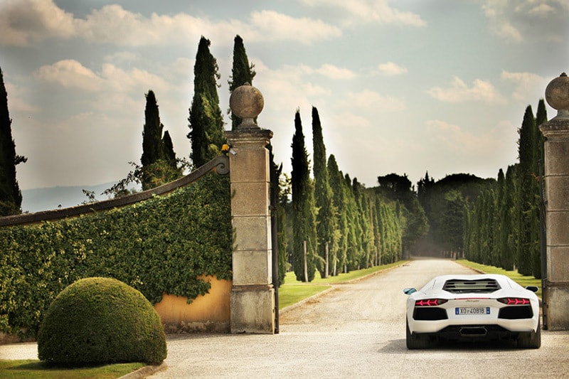 Lamborghini 50 週年慶祝慶典「Grande Giro Lamborghini 50° Anniversario」正式展開