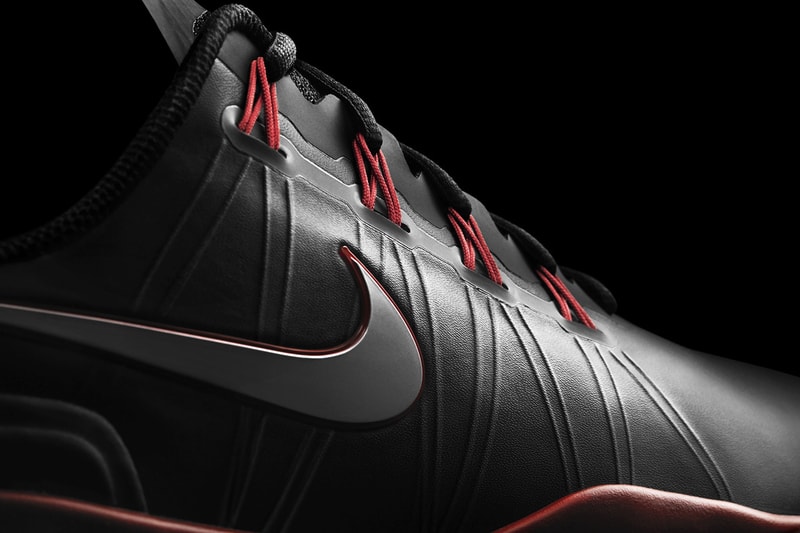 Nike TW’14 - Tiger Woods 專屬高爾夫球鞋