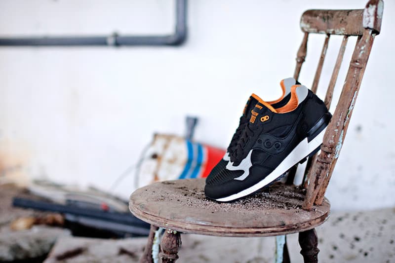 Solebox X Saucony Shadow 5000 “The Lucanid” 聯名系列跑鞋