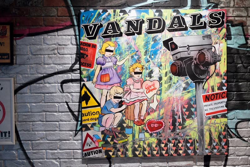 EINE 于 Corey Helford Gallery 所舉辦的 “Innocence” 展覽現場回顧