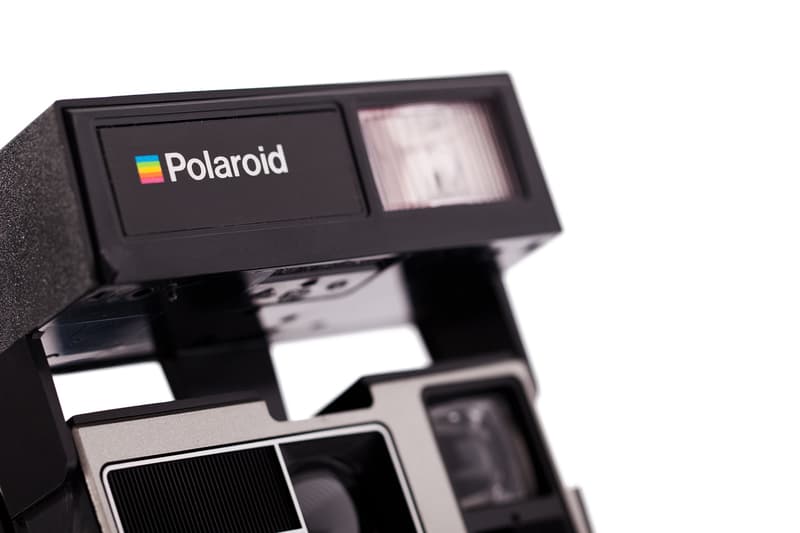 IMPOSSIBLE 推出復古 Polaroid 相機