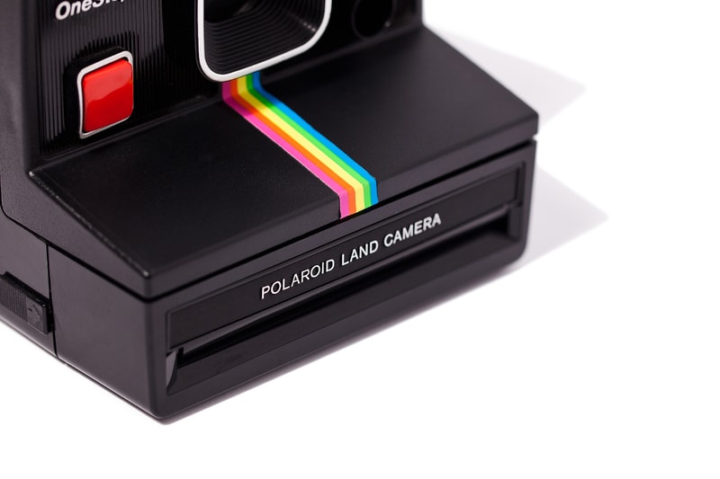 IMPOSSIBLE 推出復古 Polaroid 相機