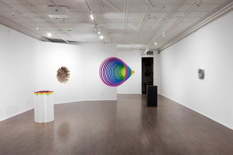 Jen Stark 於 Cooper Cole 舉辦 “Vortextural” 個人展覽