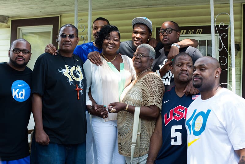 Kevin Durant 談及最新發佈的簽名式鞋款以及對於中國籃球文化的看法