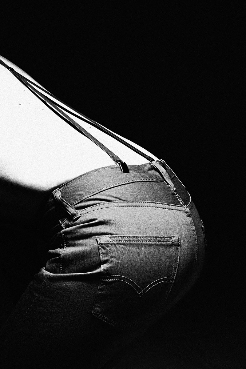Levi's “140 Year Anniversary of the 501″ 限量紀念冊