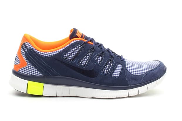 Nike Free 5.0 EXT QS “Gingham” 鞋款