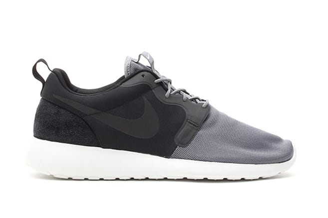 Nike Roshe Run Vent Black/Cool Grey 配色