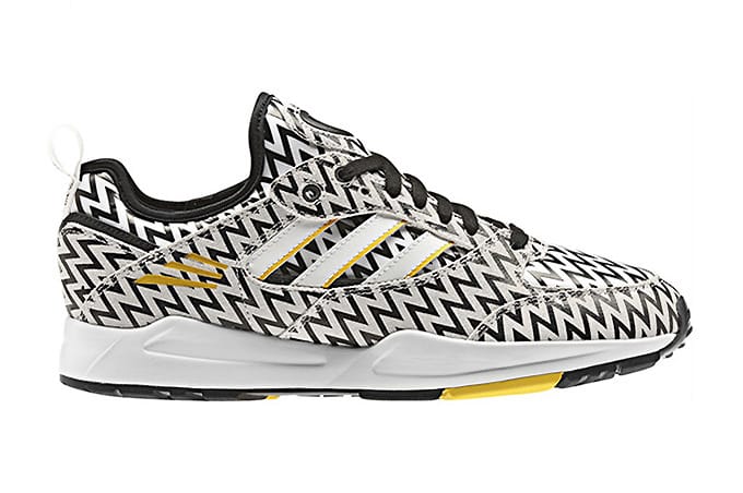adidas Originals 2013 年秋季 Tech Super “Black/White/Yellow Ray” 鞋款