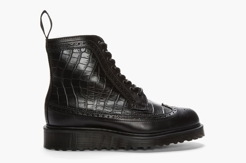 Dr. Martens Black Croc-Embossed Leather Marcus Brogue Boots 高筒靴款