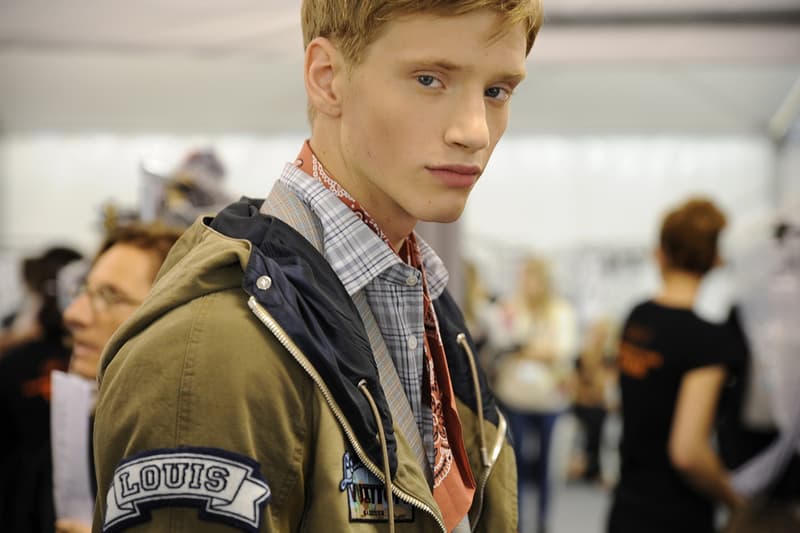 總覽巴黎男裝週：“花”都“藍”調