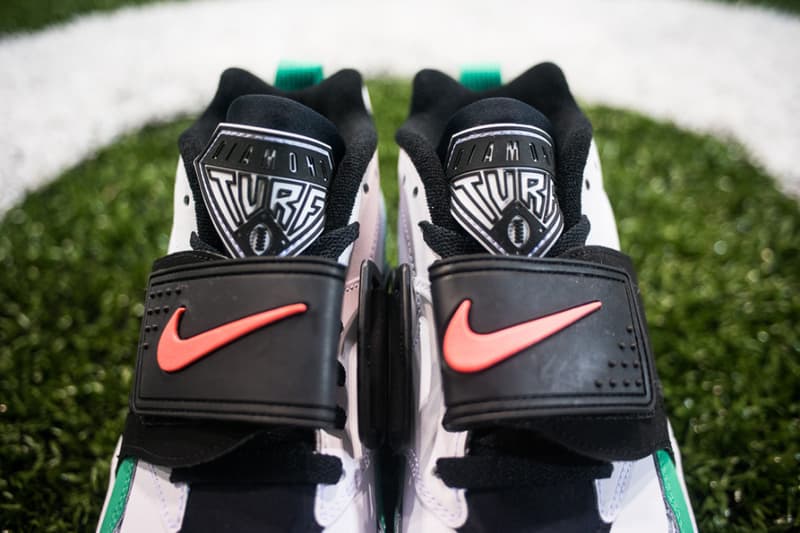 Nike Air Diamond Turf “Gamma Green” 球鞋