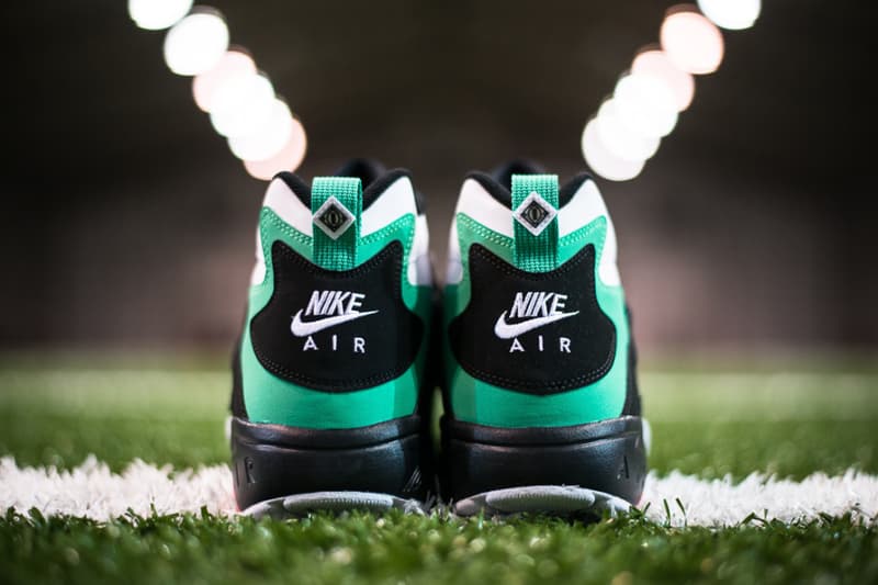 Nike Air Diamond Turf “Gamma Green” 球鞋