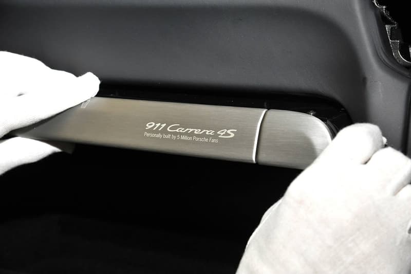Porsche “5 Million Car” 911 Facebook 特別版車款