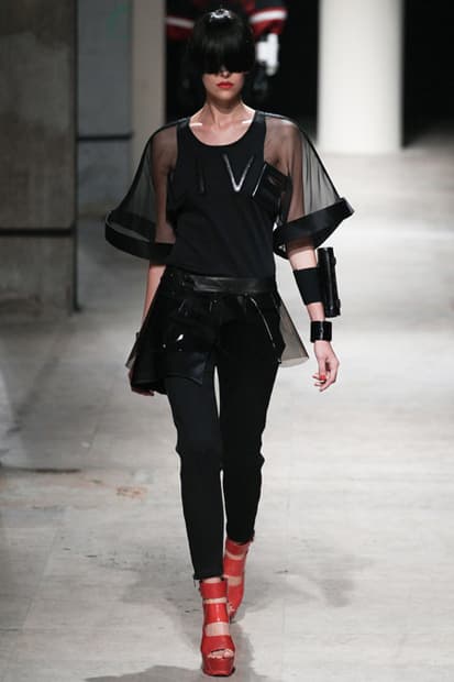 UNDERCOVER 2014 春夏女裝系列發佈會