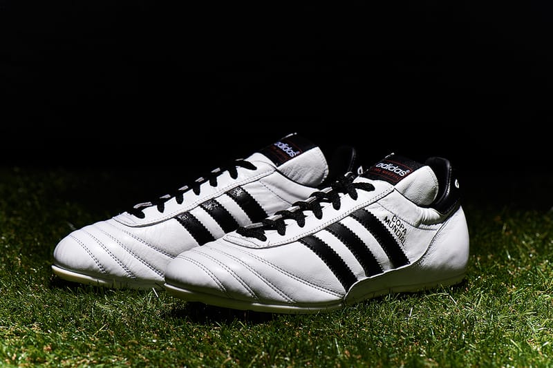 adidas 發佈 White Copa Mundial 足球鞋