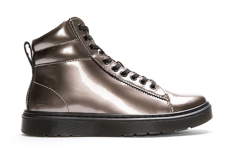 Dr. Martens 9-Eye Jered Boot Metallic Pewter 靴款