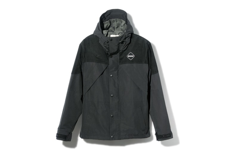F.C.R.B. 2013 秋冬 FABRIC MIX MOUNTAIN PARKA
