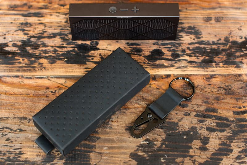 KILLSPENCER 推出 MINI JAMBOX 皮革音響套 