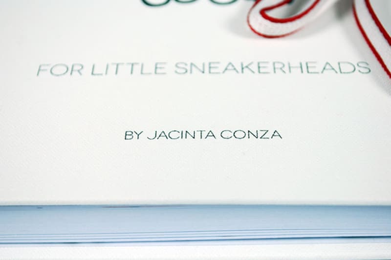 Nike Air Jordan 兒童書