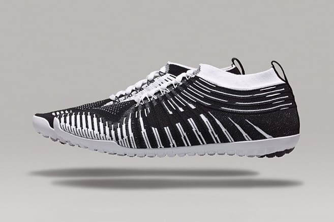 Nike Free Hyperfeel Black/White 配色