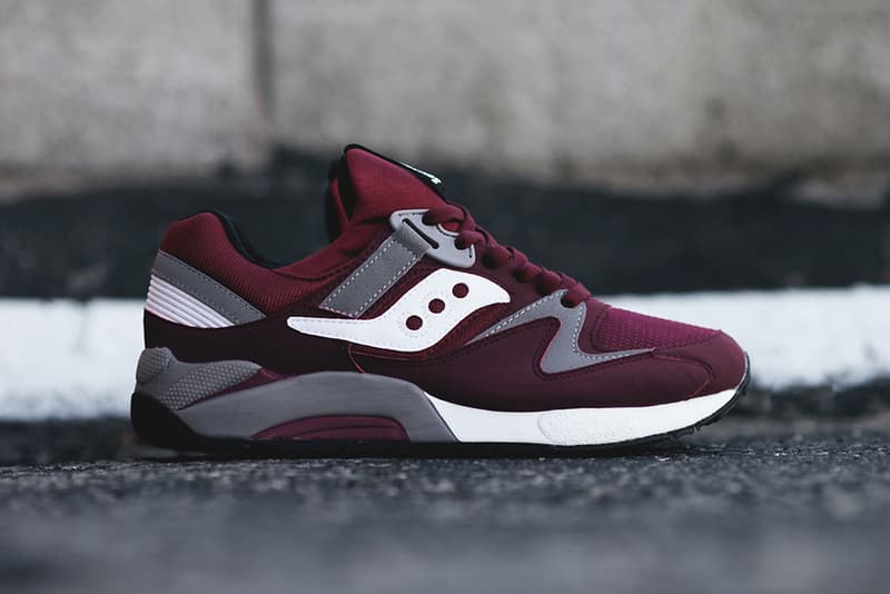 Saucony Grid 9000 酒紅配色