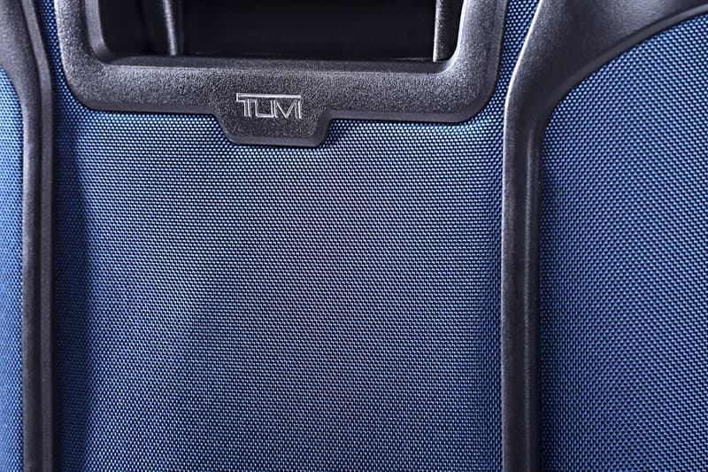 Tumi 2013 秋冬 Alpha 旅行箱系列