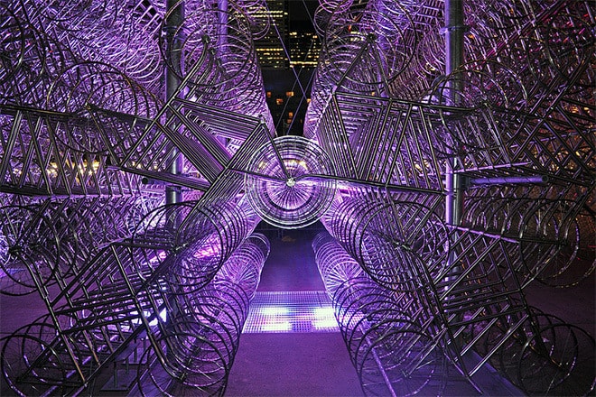 由 3000 台自行車組成的艾未未最新大型裝置藝術「Forever Bicycles」