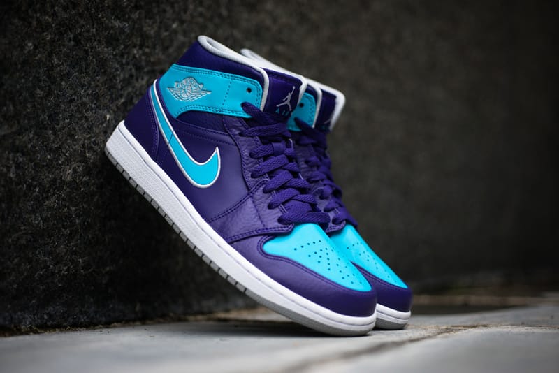 Air Jordan 1 Mid Purple/Gamma Blue 配色
