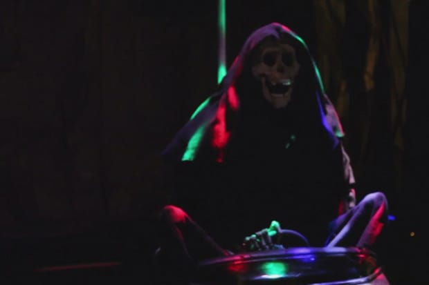 Banksy「Dance of Death」藝術短片