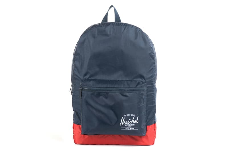 Herschel Supply Co. 假日季 Packable 系列包款上架