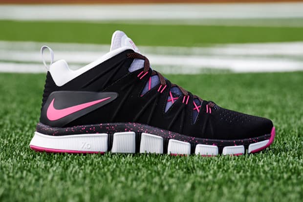 Nike Free Trainer「Breast Cancer Awareness」別注跑鞋系列